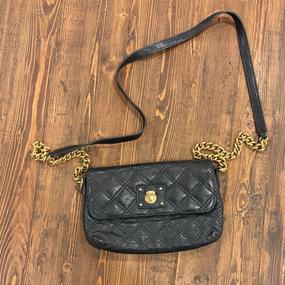 Marc Jacobs Black Quilted Leather Crossbody Shoulder Bag Gold Chain